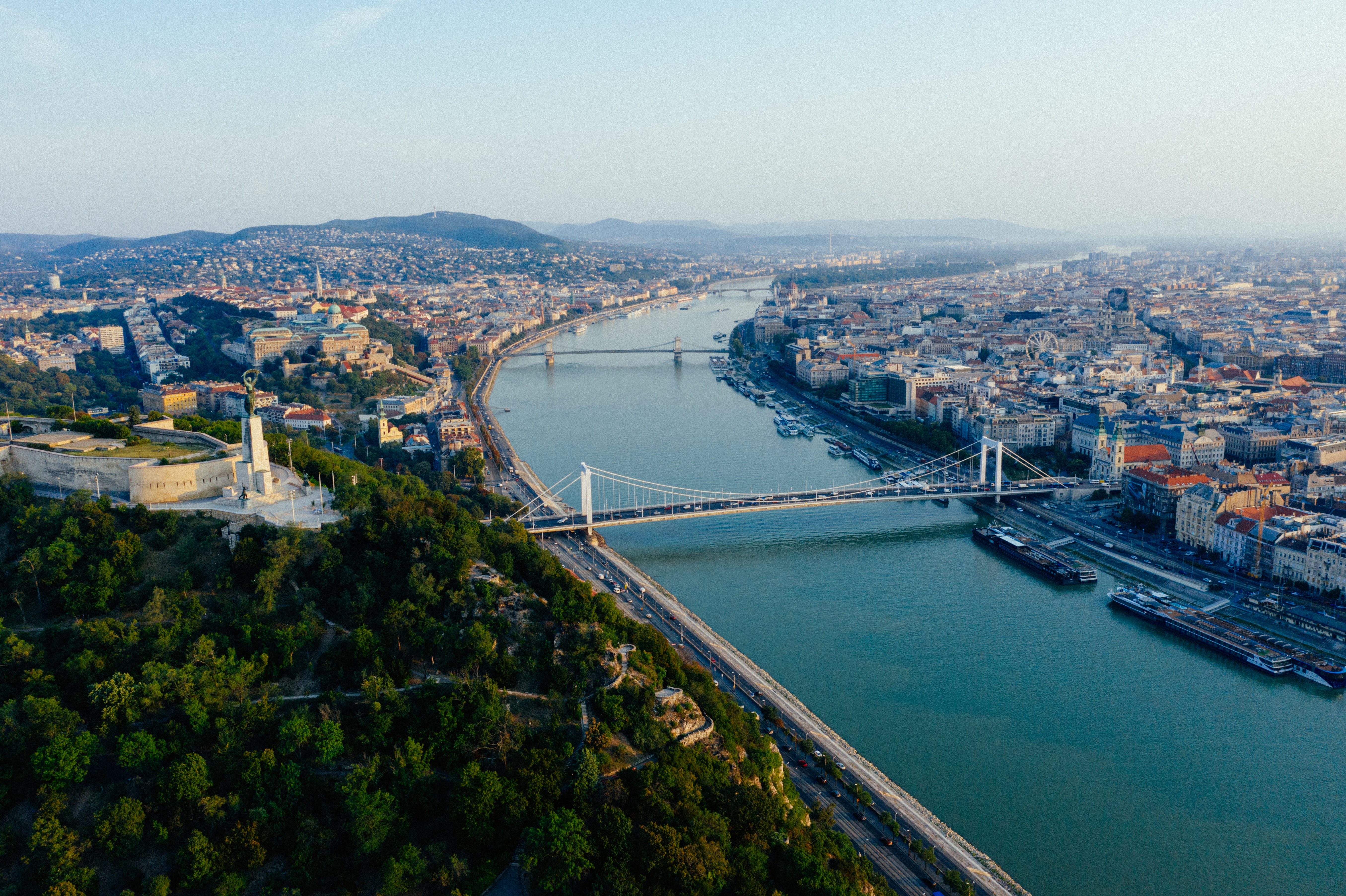 Budapest - Compact Cities