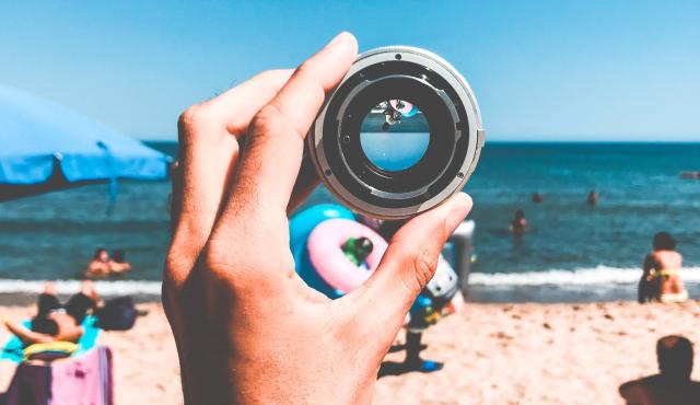 photograph-vacation-sand-summer-cameras-optics-hand